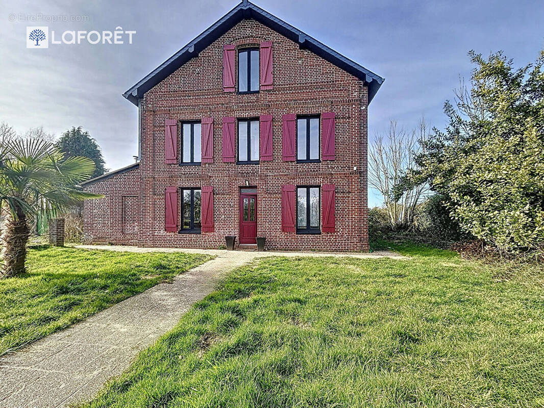 Maison à BEUZEVILLE-LA-GRENIER