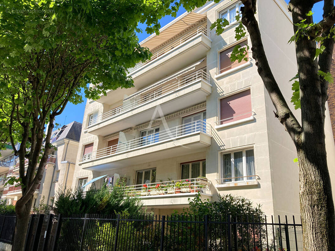 Appartement à LE PERREUX-SUR-MARNE