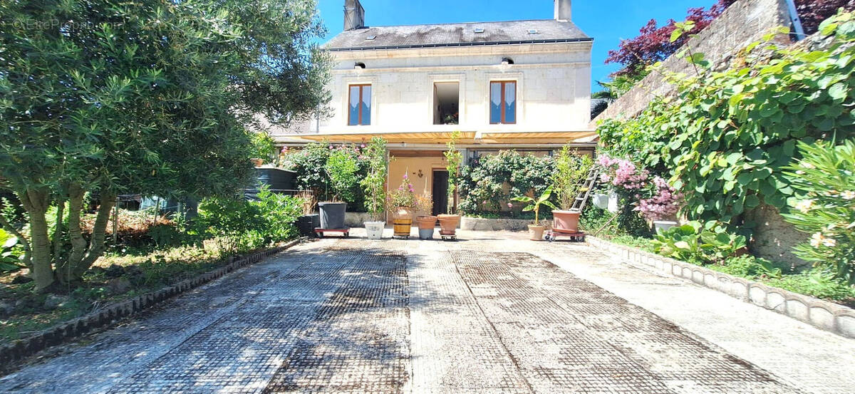 Maison à CHATEAU-DU-LOIR