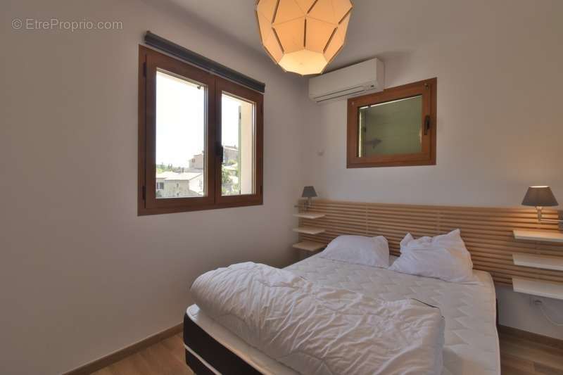 Maison à ESPARRON-DE-VERDON