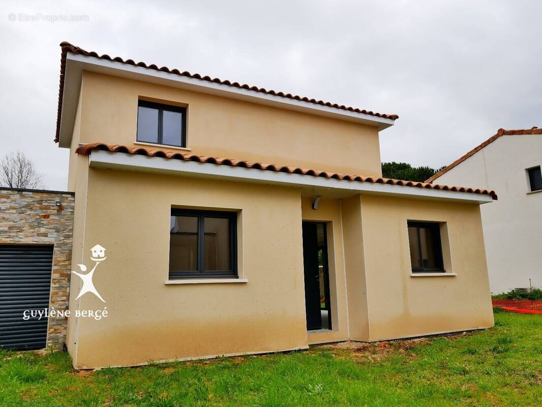 Maison à REDESSAN