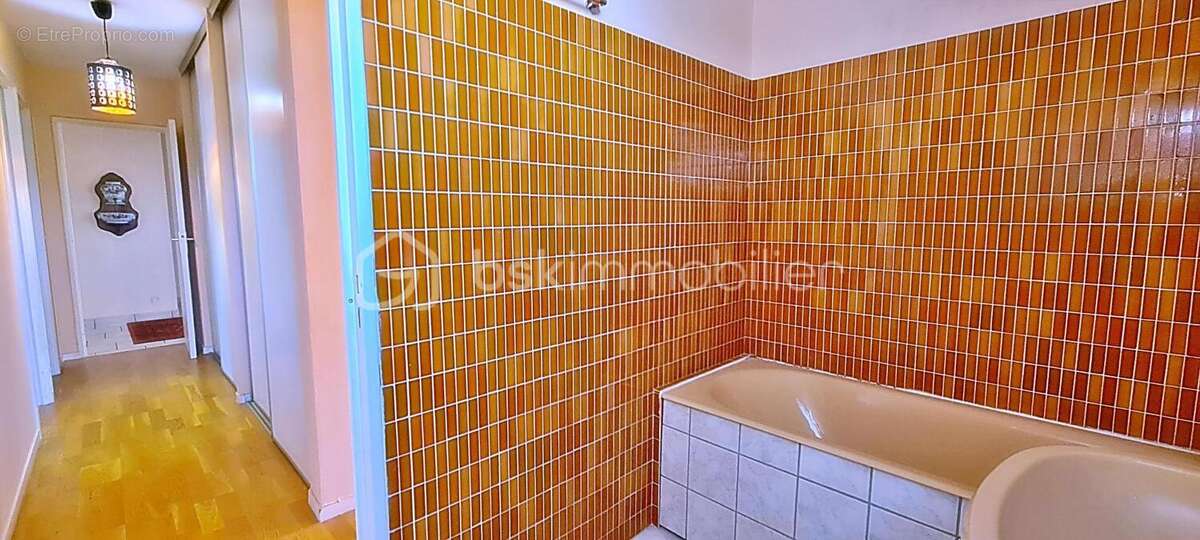 Appartement à MAISONS-ALFORT