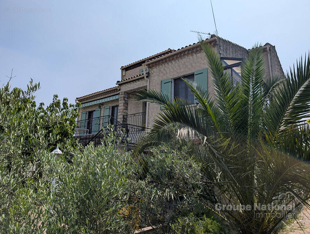 Maison à MARIGNANE
