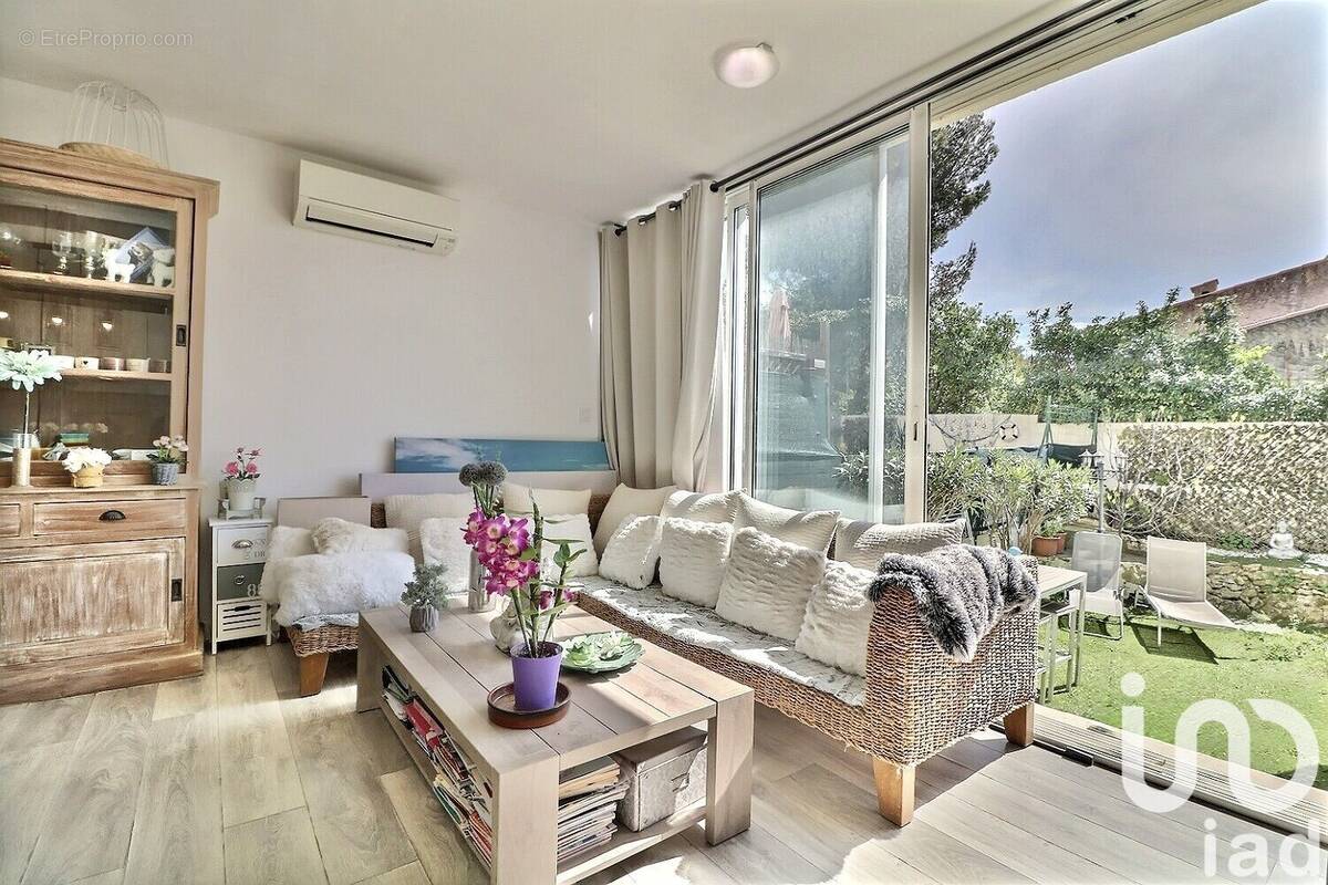 Photo 1 - Appartement à LA CIOTAT