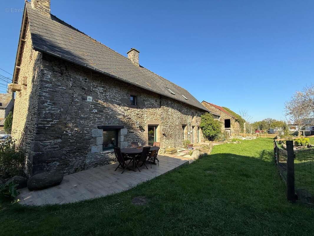 Photo 2 - Maison à DOL-DE-BRETAGNE