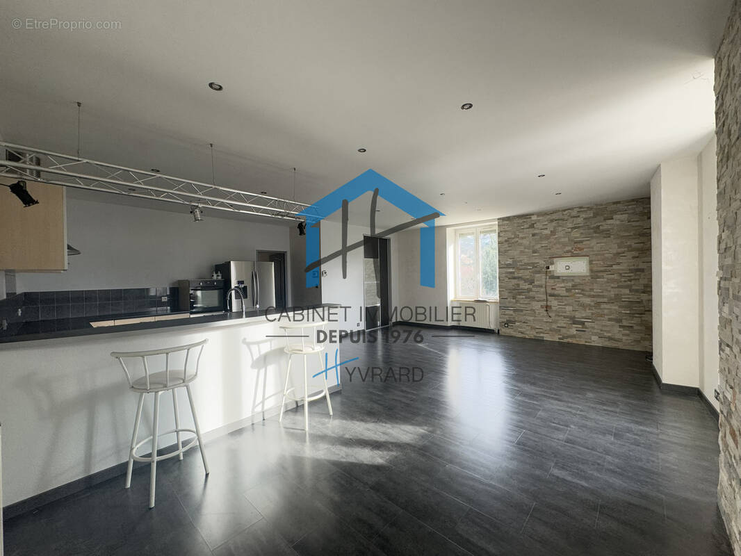 Appartement à SAINT-CHAMOND