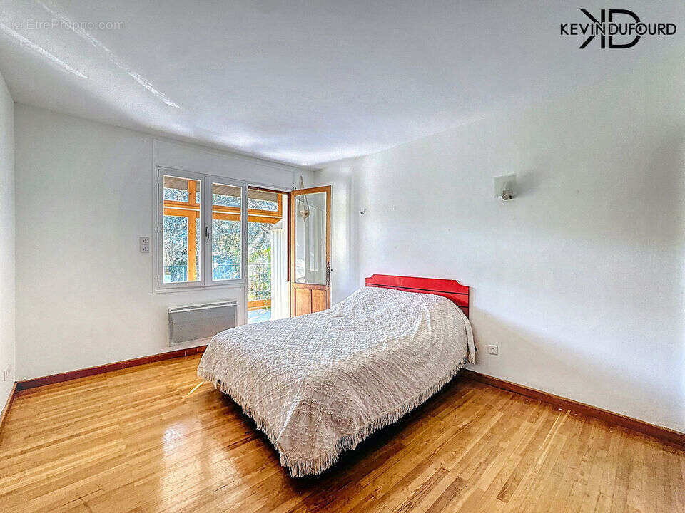 Appartement à AUBENAS