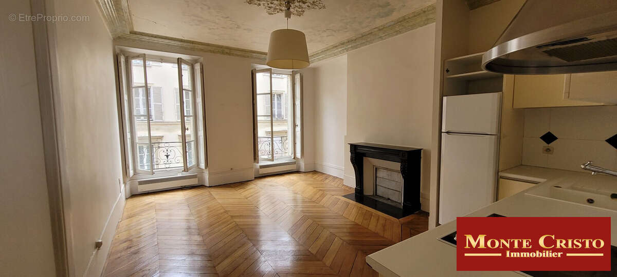 Appartement à VERSAILLES