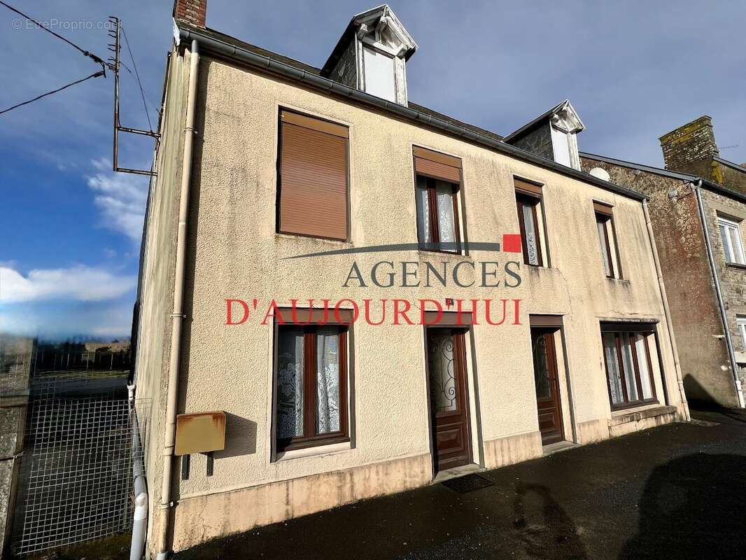 Maison à LE BENY-BOCAGE