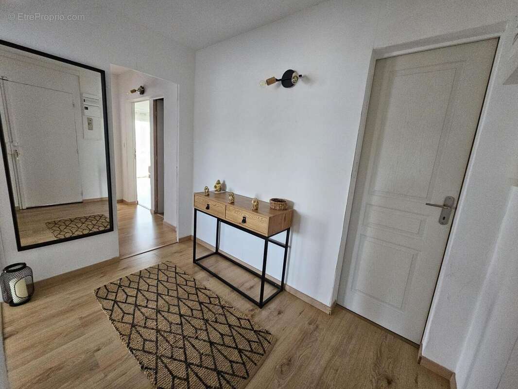 Photo 3 - Appartement à NIMES