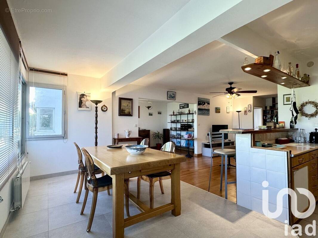 Photo 1 - Appartement à MAUGUIO