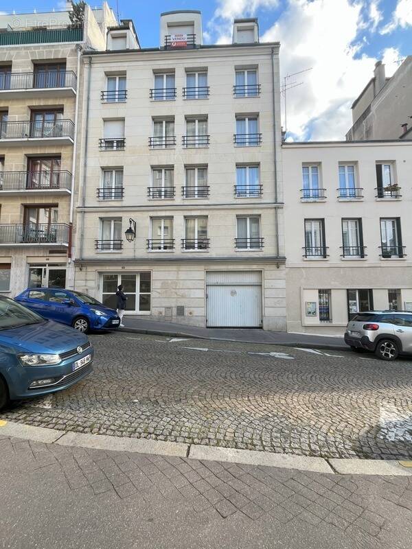 Parking à PARIS-13E