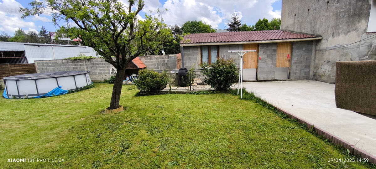 Maison à FRAISSES