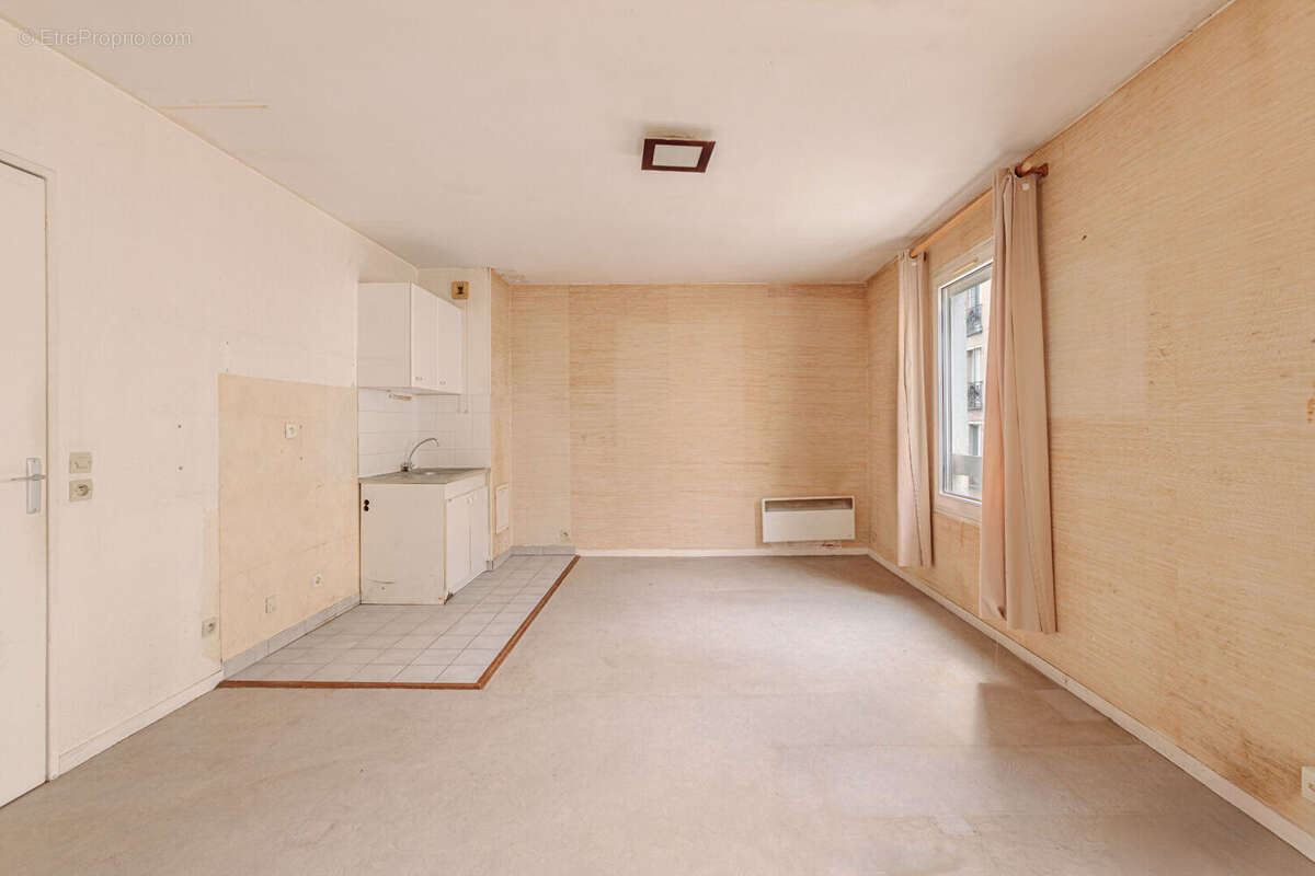 Appartement à PARIS-20E