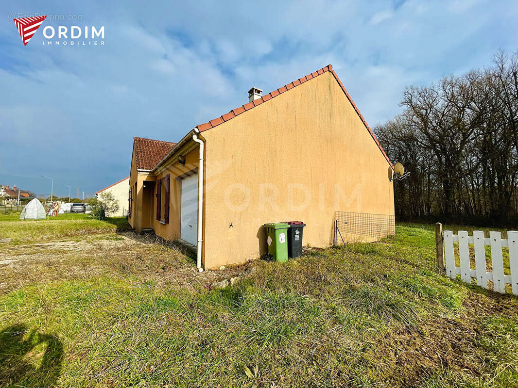 Maison à CHATILLON-COLIGNY