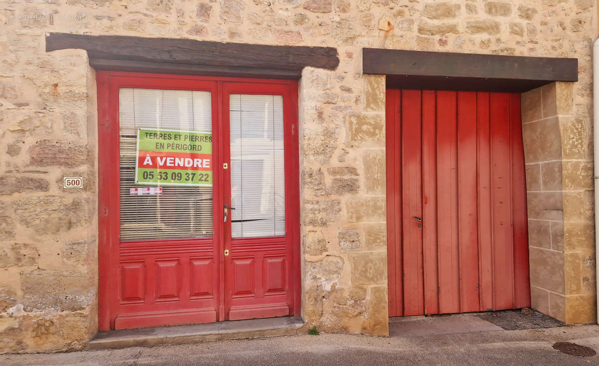 Maison à CHERVEIX-CUBAS
