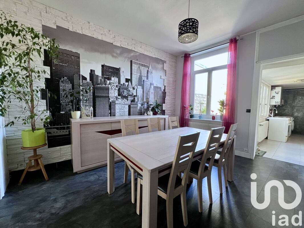 Photo 1 - Maison à SECLIN