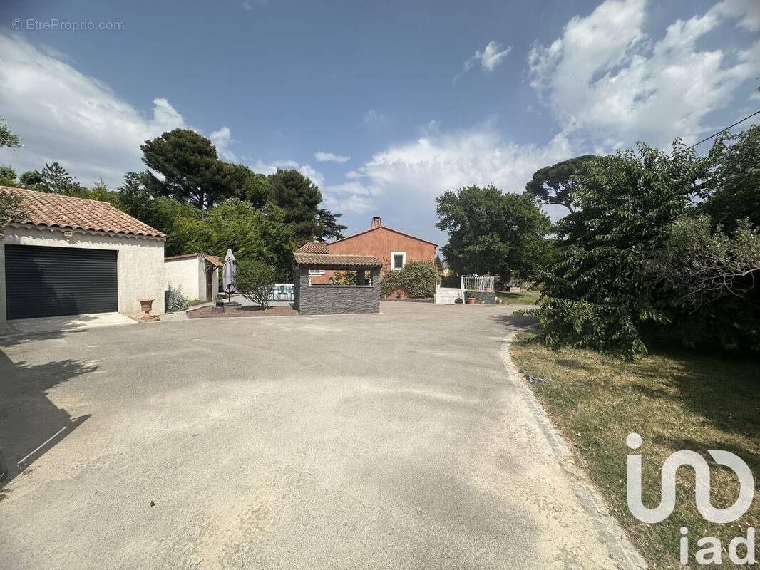 Photo 1 - Maison à LES PENNES-MIRABEAU