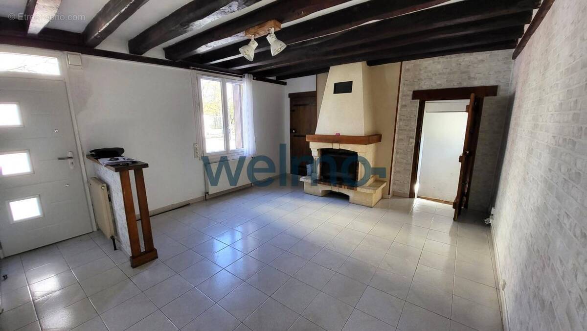 Maison à LA MEMBROLLE-SUR-CHOISILLE