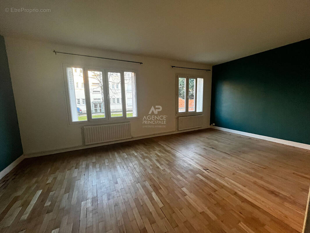 Appartement à MAISONS-LAFFITTE