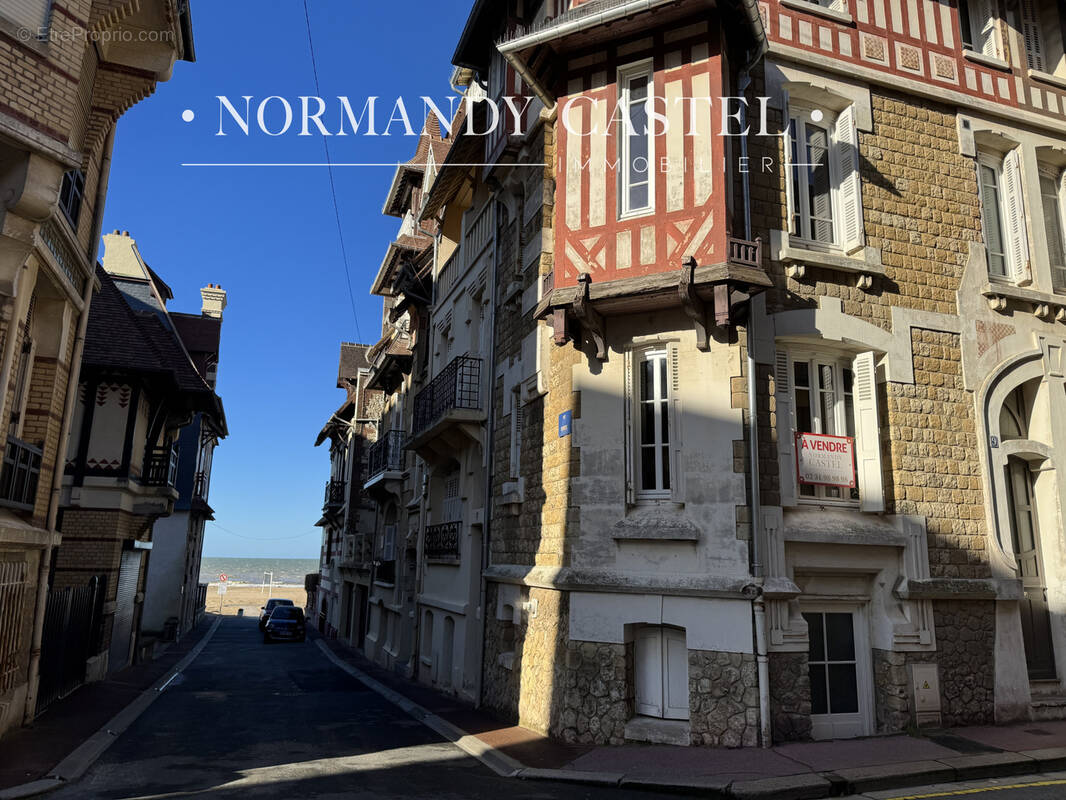 Maison à TROUVILLE-SUR-MER
