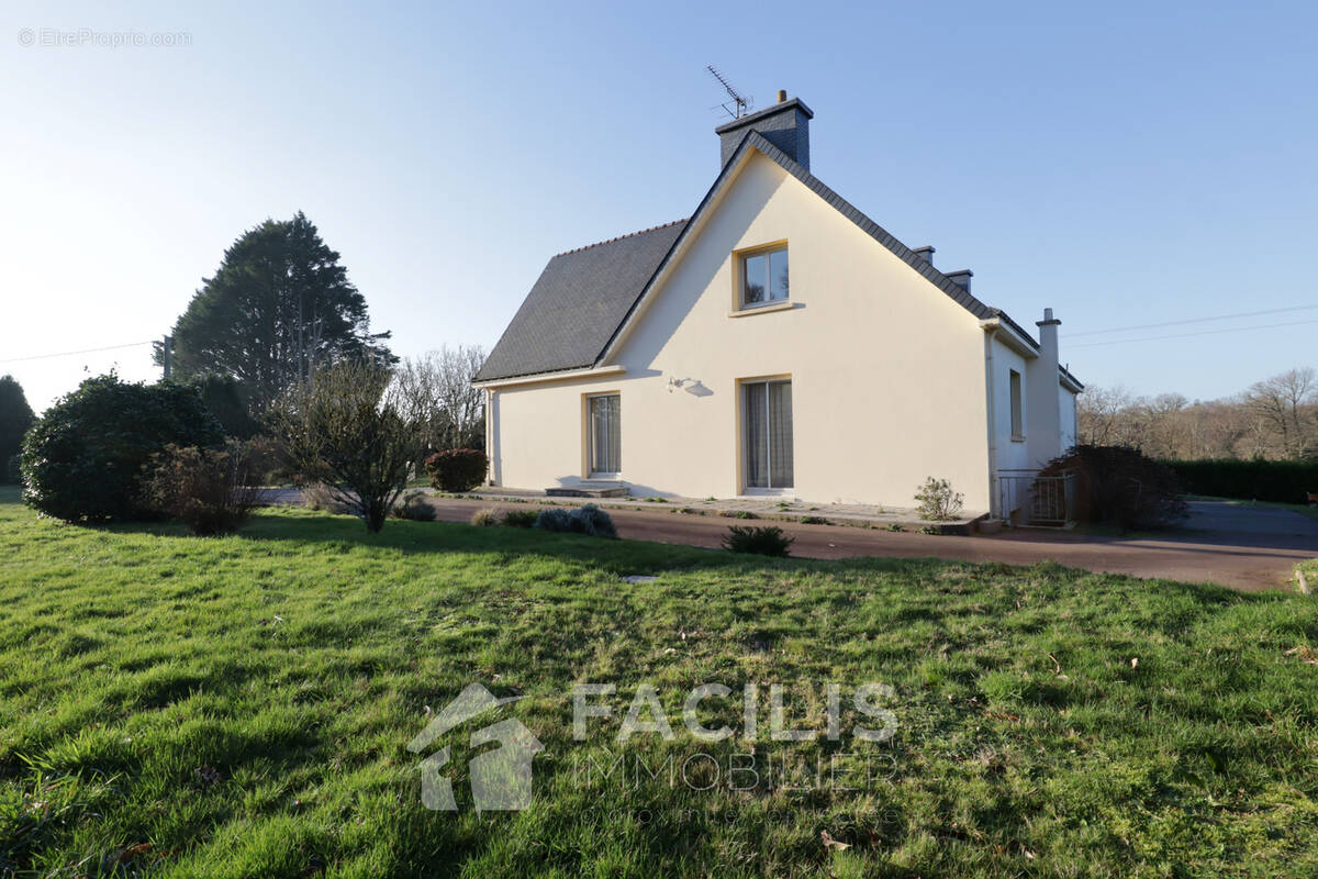 Maison à BUBRY
