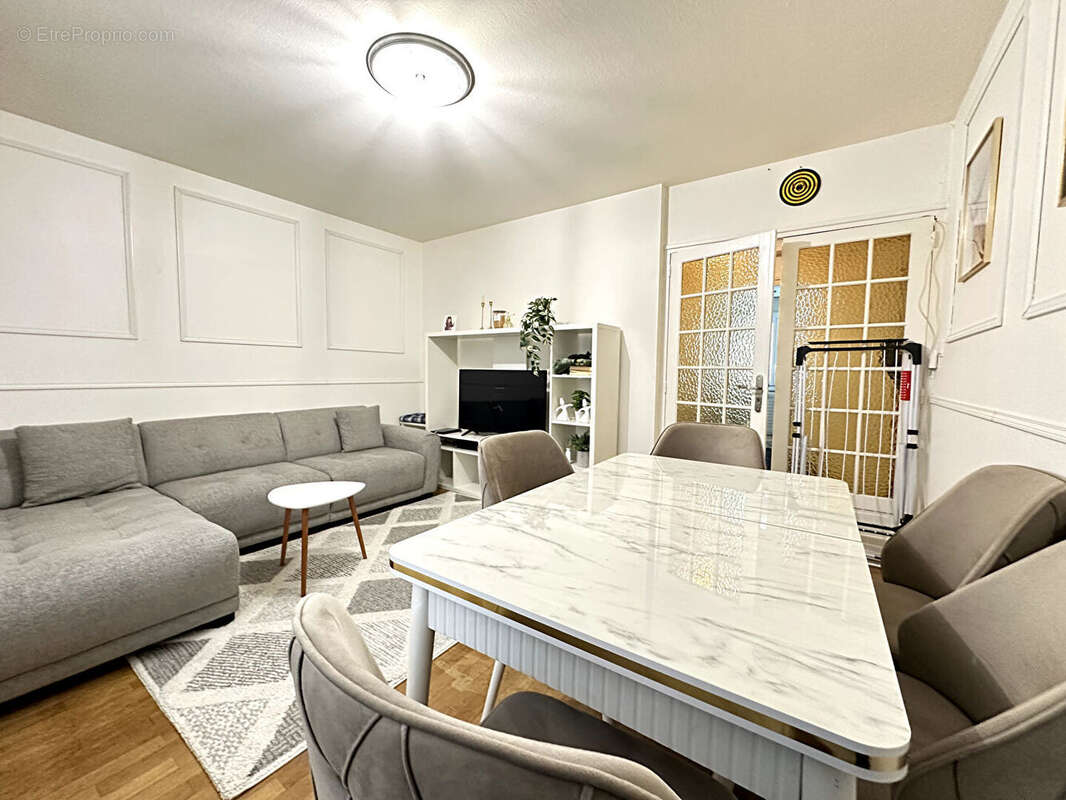 Appartement à VENISSIEUX