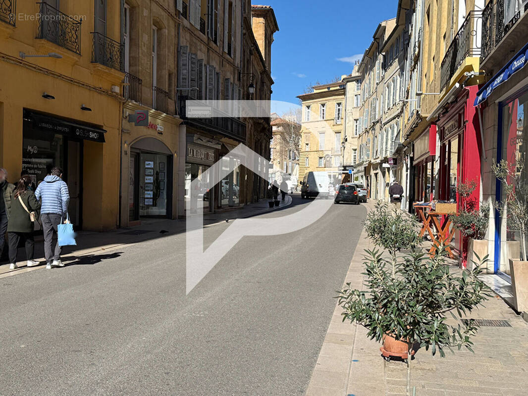 Commerce à AIX-EN-PROVENCE
