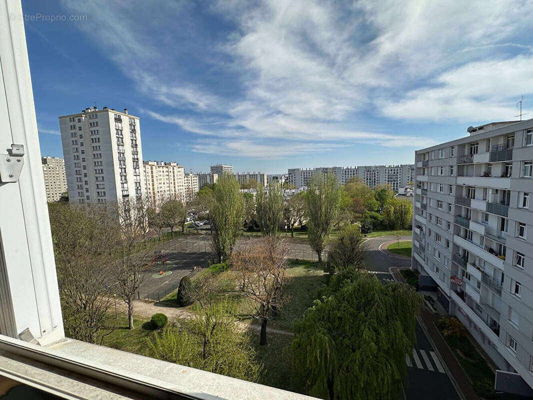 Appartement à IVRY-SUR-SEINE