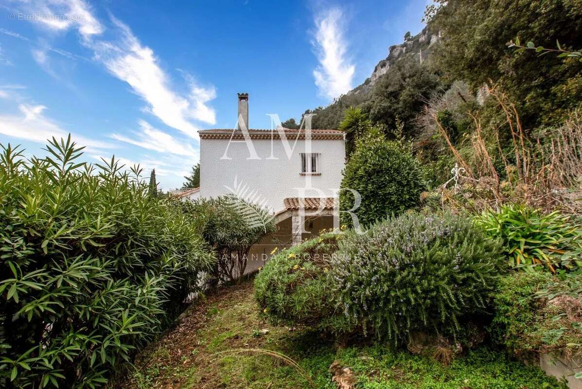 Maison à LA TURBIE