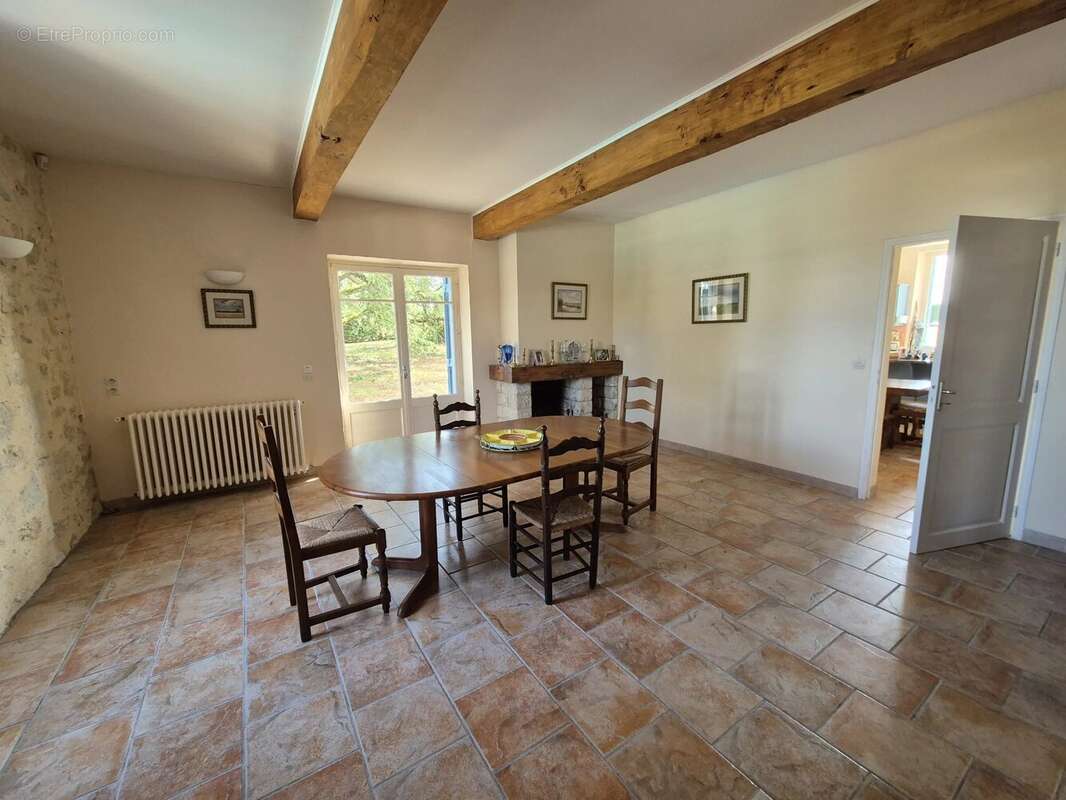 Maison à PUYMIROL