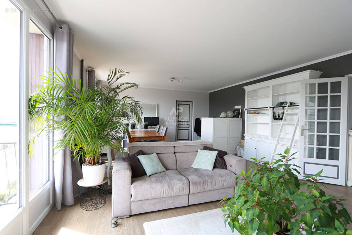 Appartement à PONTOISE