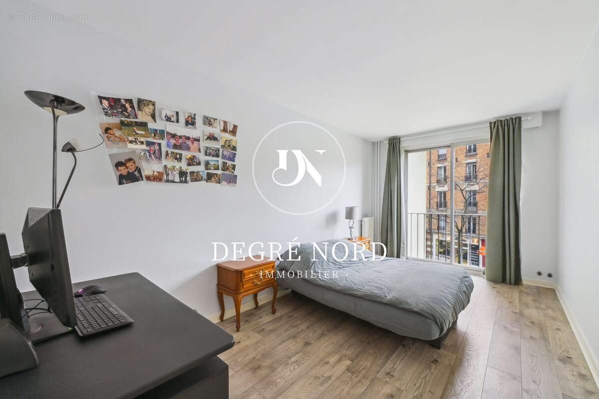 Appartement à PARIS-18E