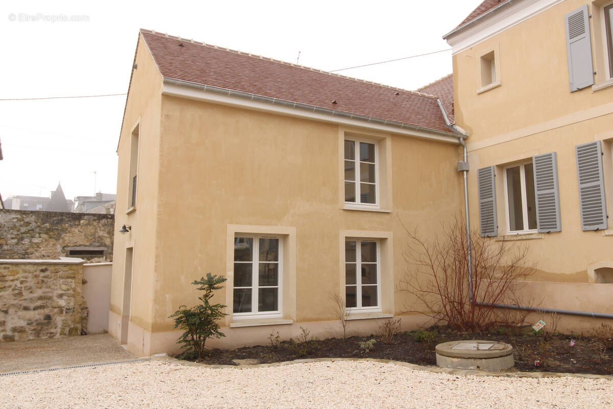 Maison à PRESLES