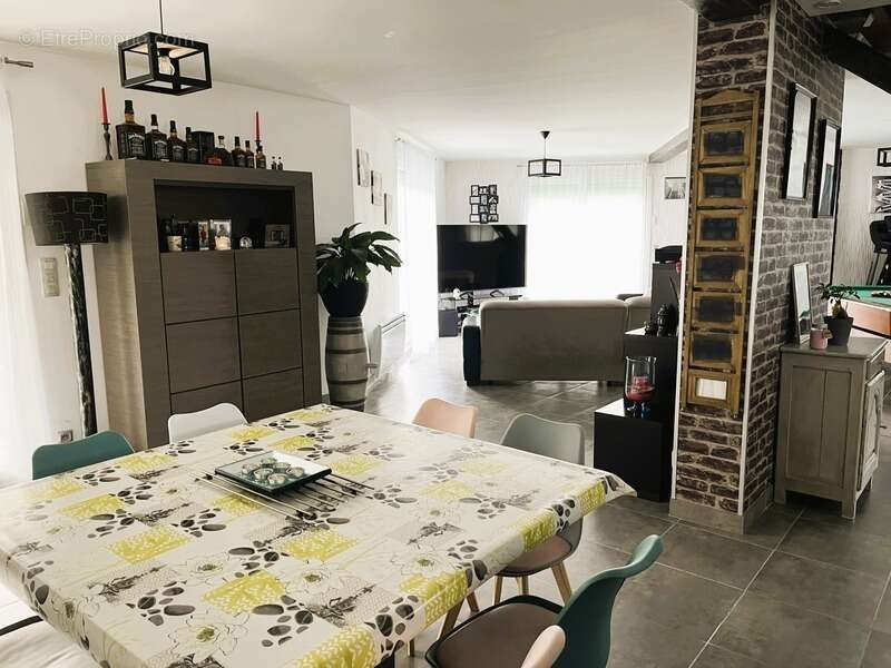 Maison à DANESTAL