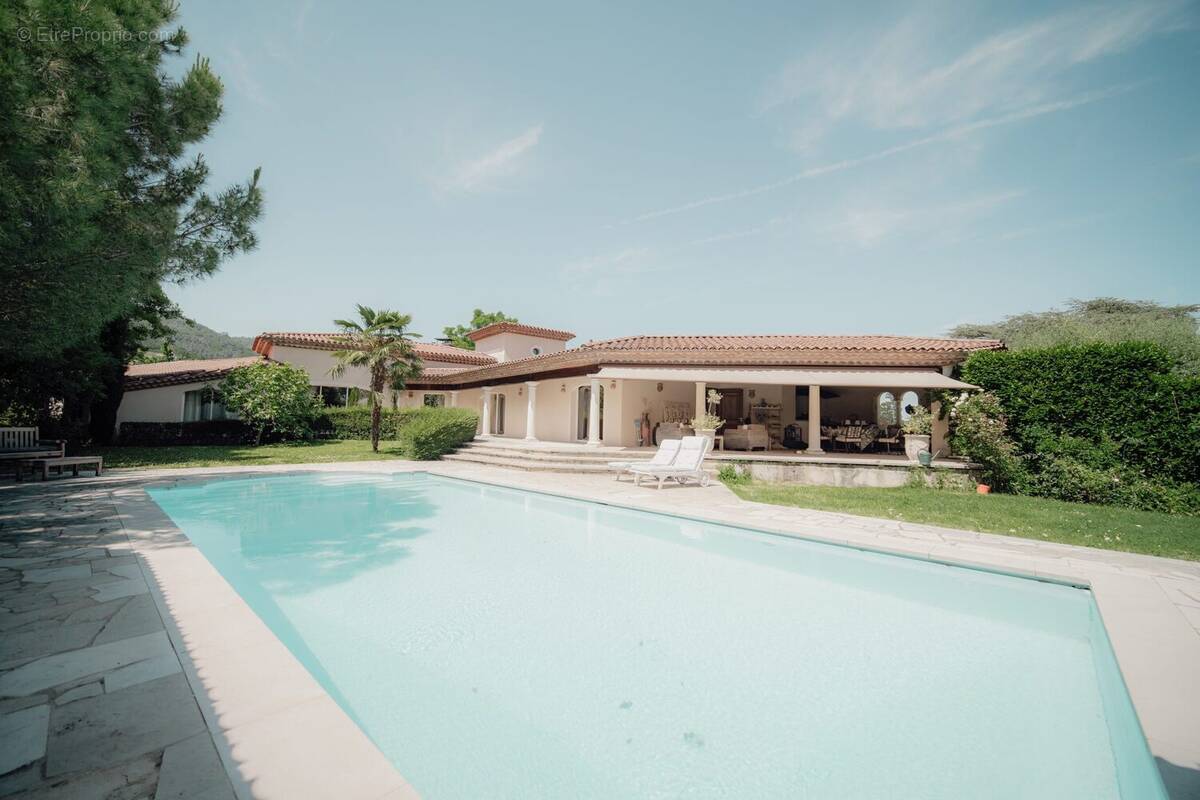 Maison à CHAMALIERES