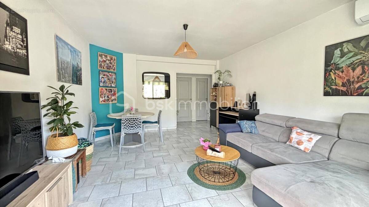 Appartement à VENCE