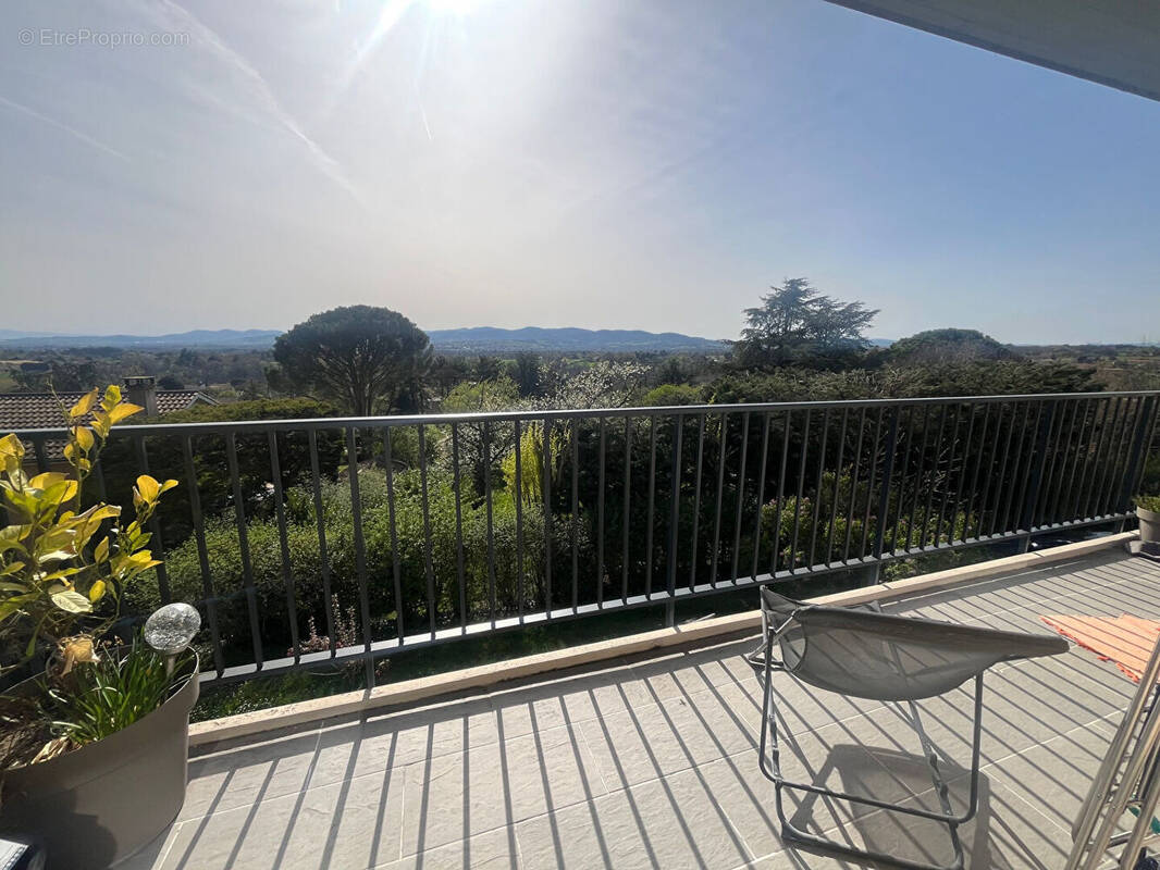 Appartement à DARDILLY