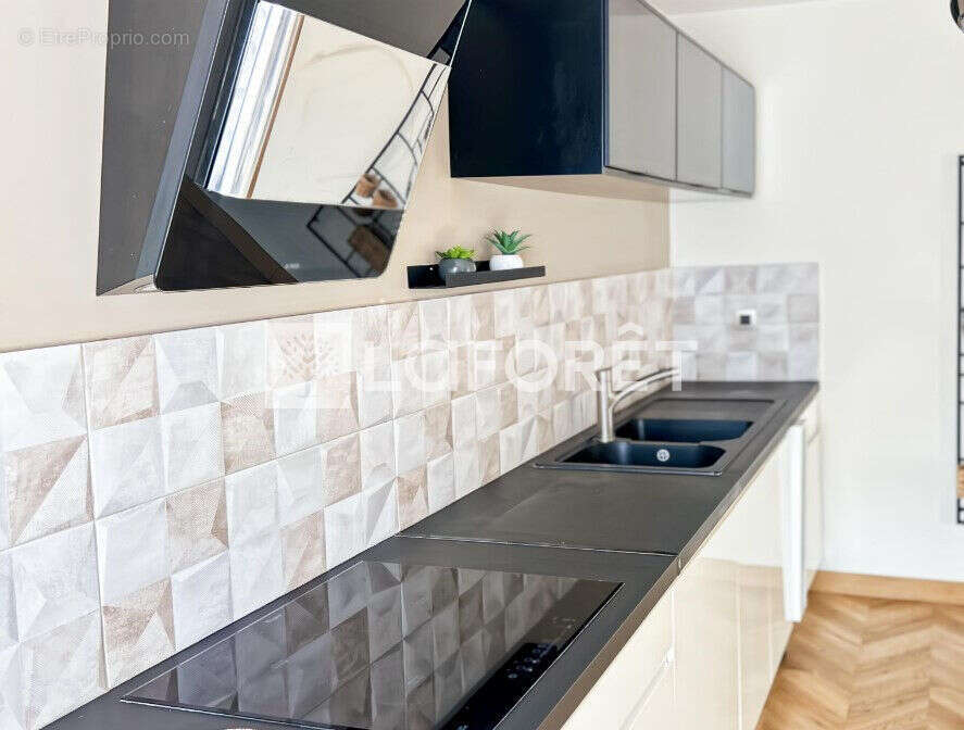 Appartement à JUVIGNAC