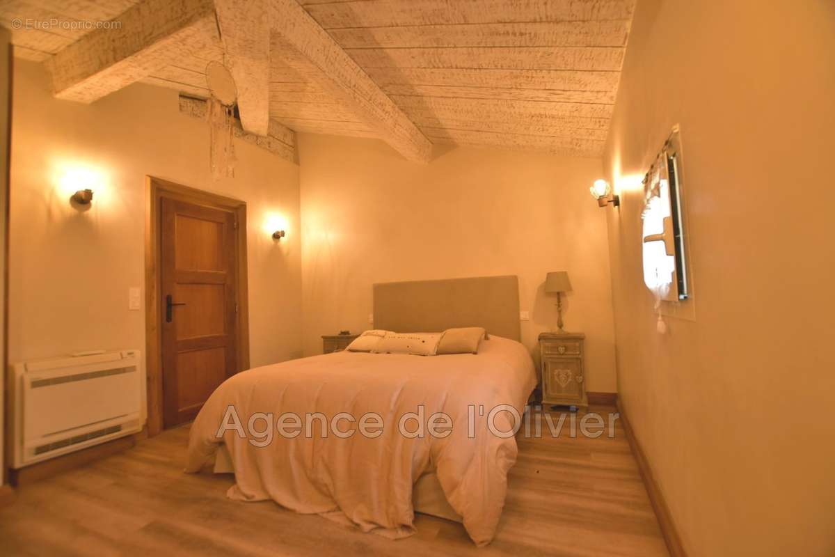 Maison à BIOT
