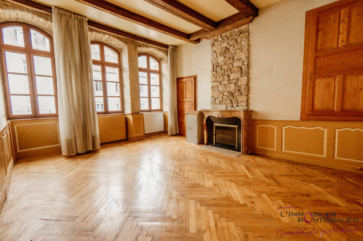 Appartement à PONTARLIER