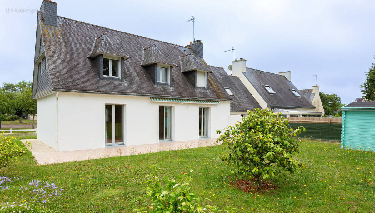 Maison à RIEC-SUR-BELON