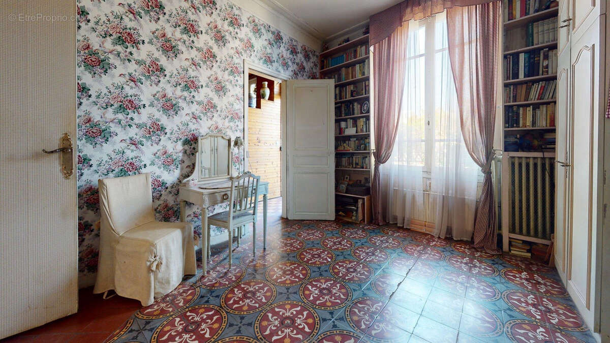 Maison à LE BLANC-MESNIL