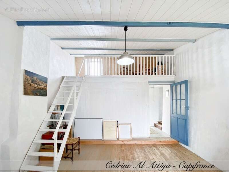 Maison à LES PORTES-EN-RE