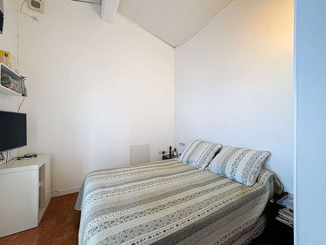 Appartement à SIX-FOURS-LES-PLAGES