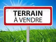 Terrain à LE VAL-SAINT-PERE