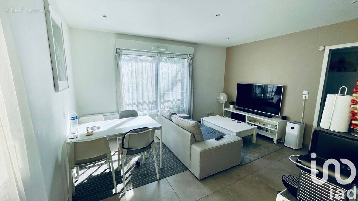 Photo 1 - Appartement à HYERES