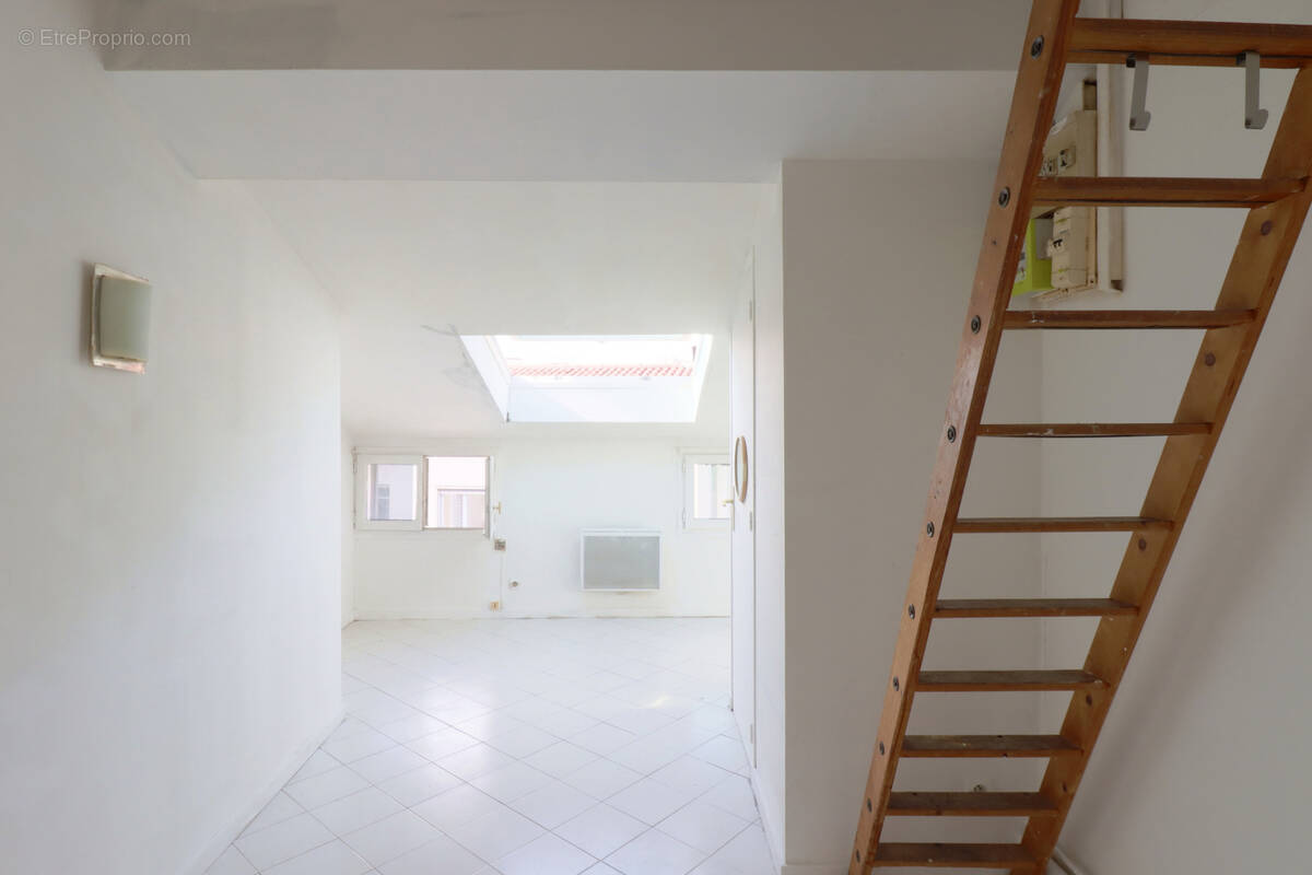 Appartement à LYON-1E