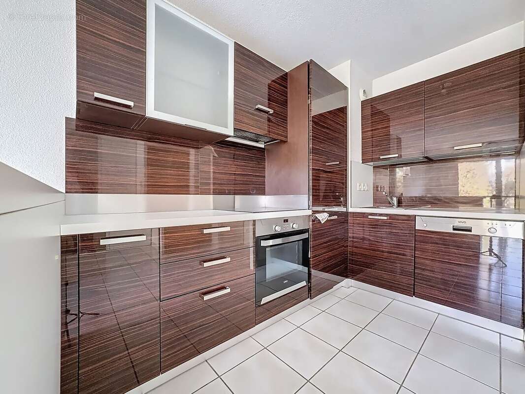 Appartement à PREVESSIN-MOENS
