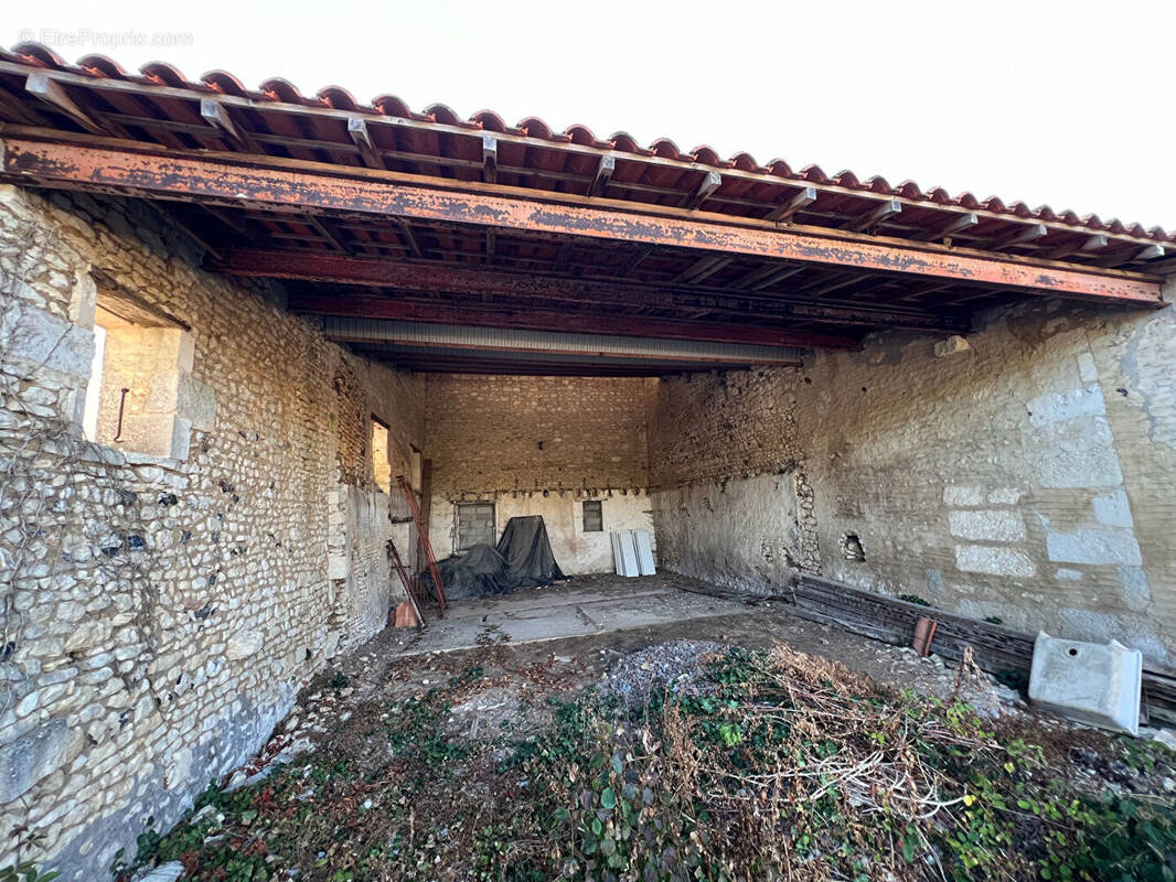 Maison à CHANIERS